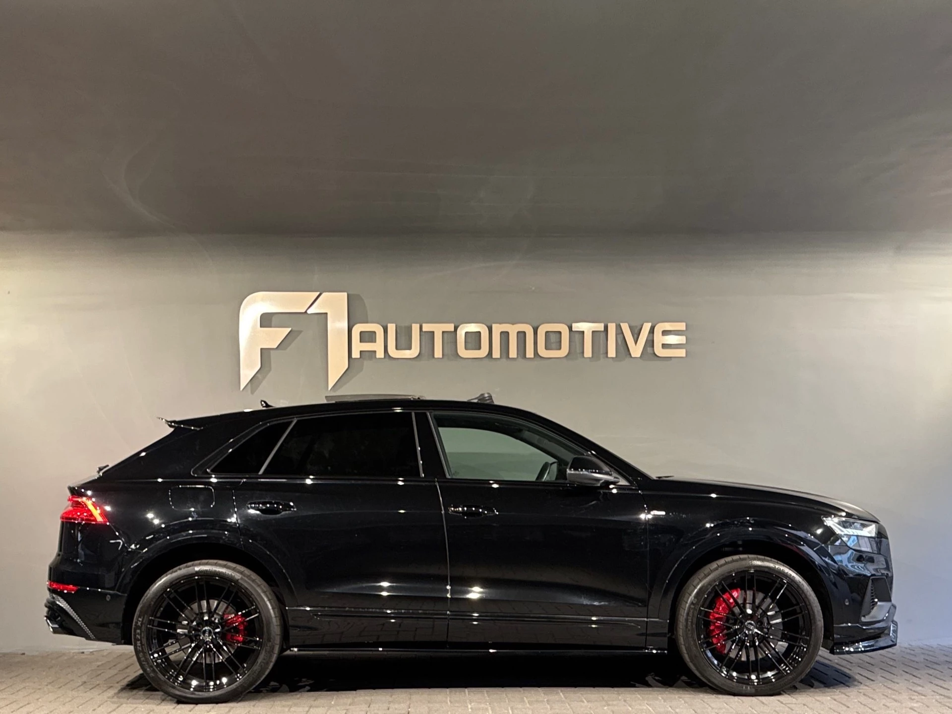 Hoofdafbeelding Audi Q8