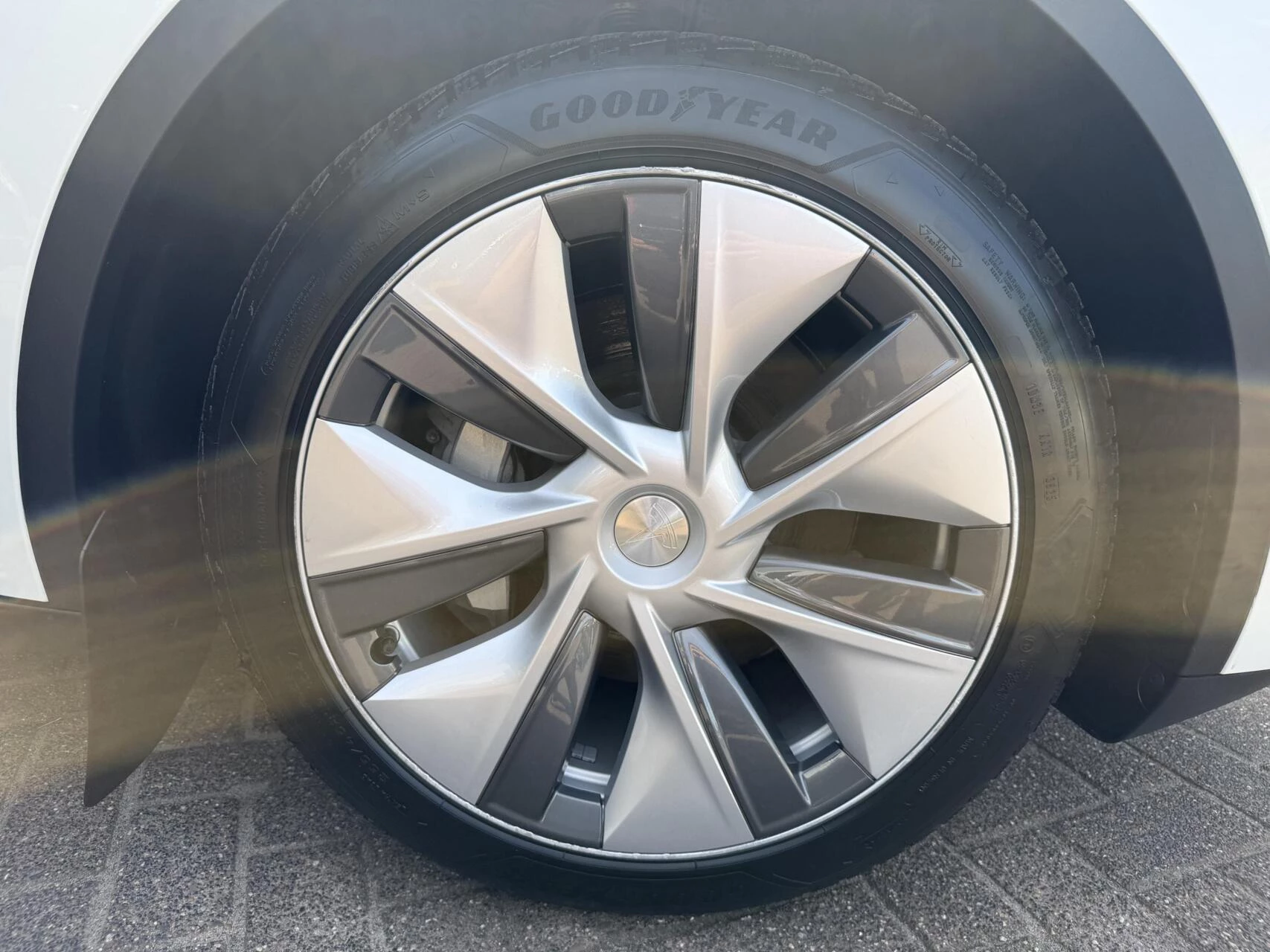Hoofdafbeelding Tesla Model Y