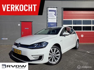 Volkswagen e-Golf - 136pk E-DITION| Navigatie | PDC | Adaptive Cruise