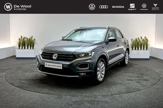 Volkswagen T-Roc 1.5 TSI 150pk DSG Sport | Afneembare Trekhaak, Navigatie, Stoelverwarming |