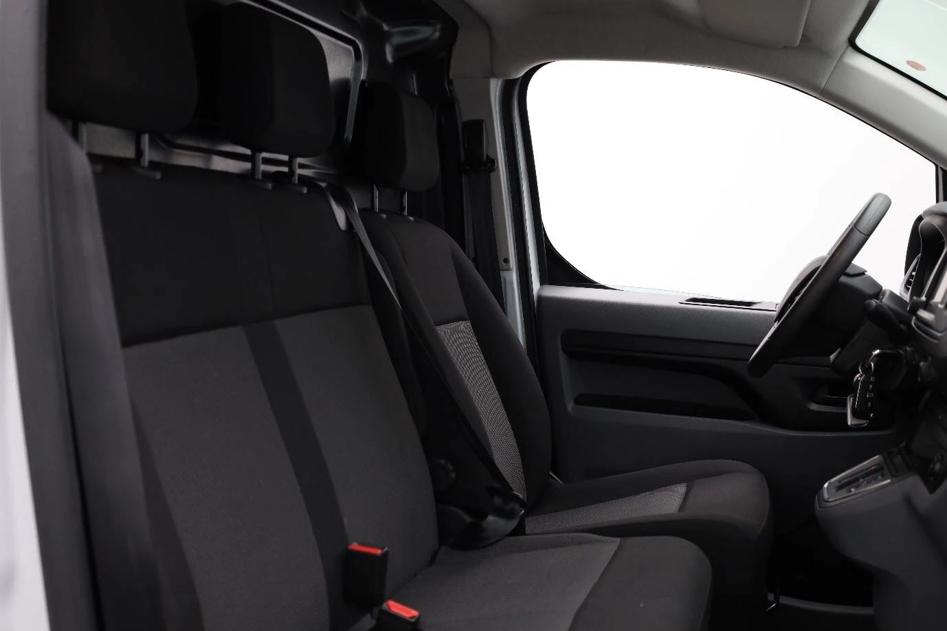 Hoofdafbeelding Peugeot e-Expert