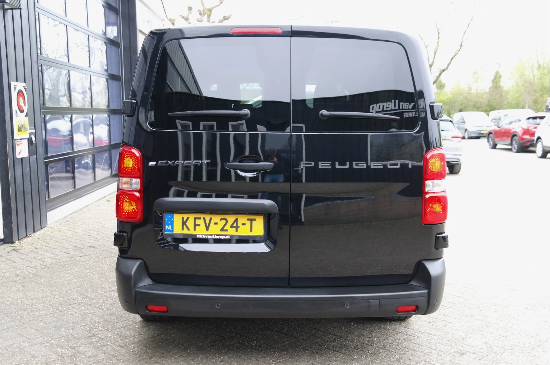 Hoofdafbeelding Peugeot e-Expert