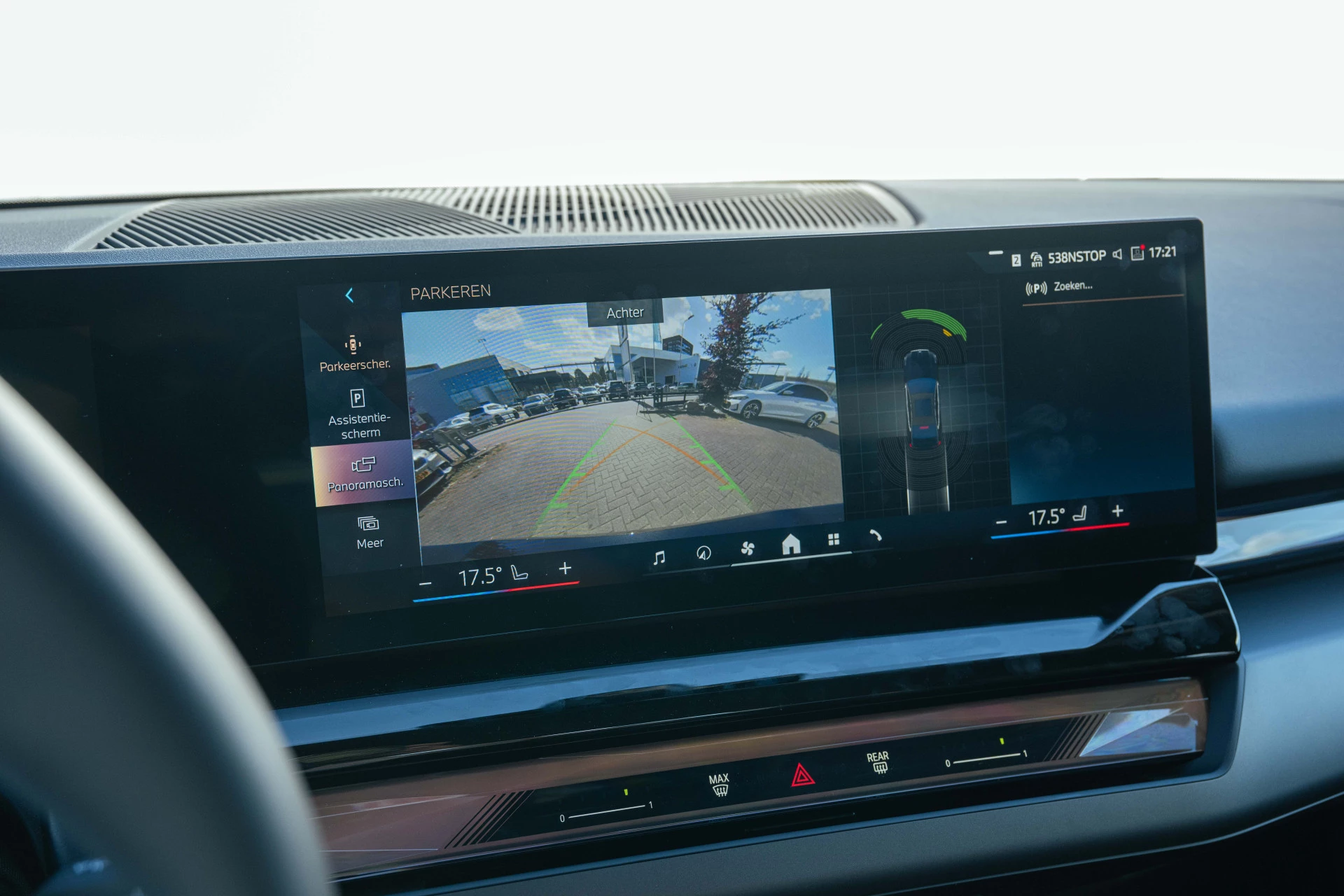 Hoofdafbeelding BMW i5