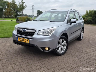 Hoofdafbeelding Subaru Forester Subaru Forester 2.0 Luxury/AUTOMAAT/TREKHAAK/NAVI