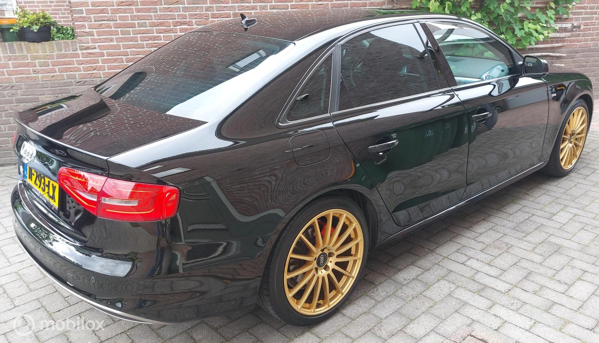 Hoofdafbeelding Audi A4