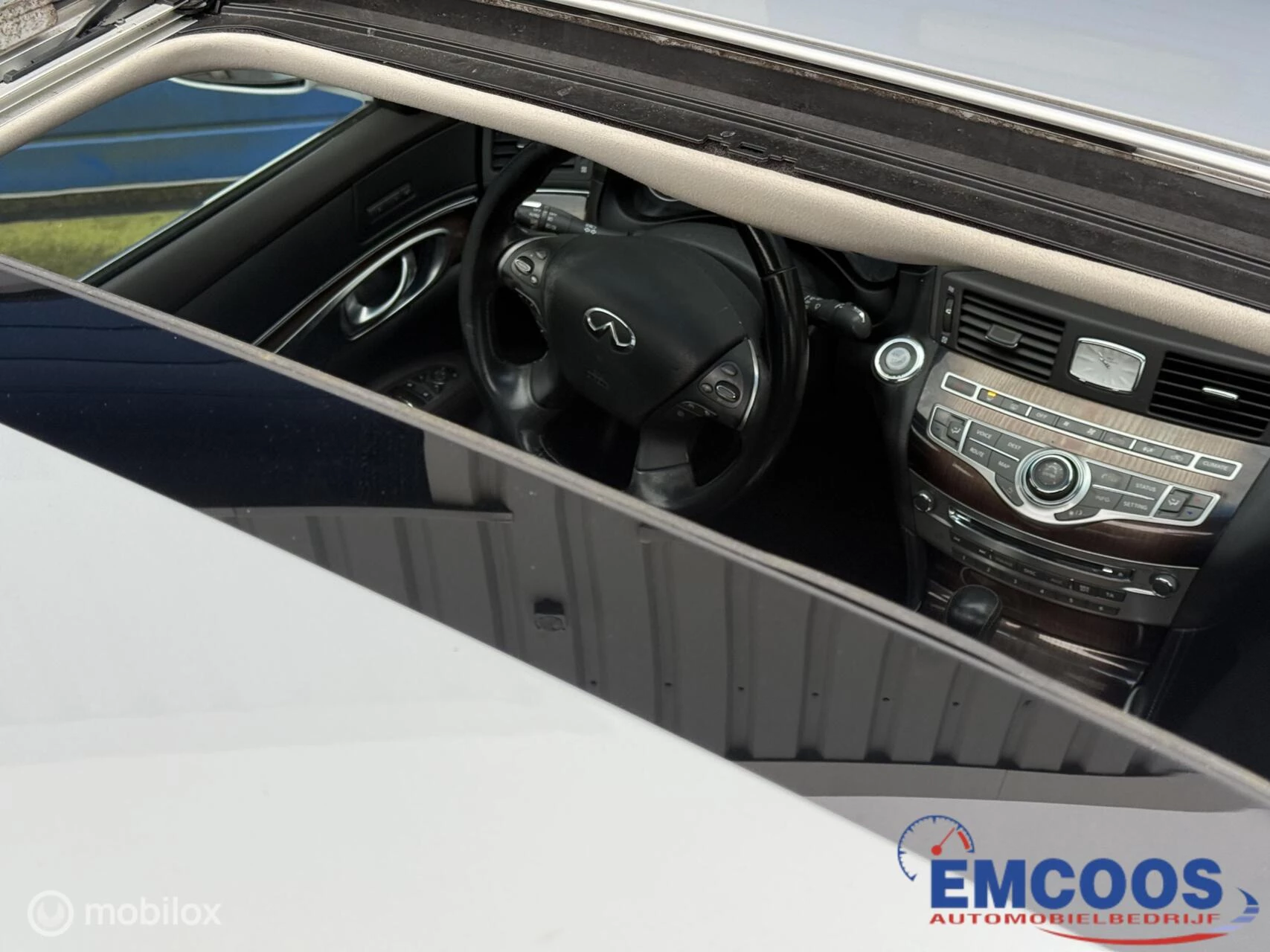 Hoofdafbeelding Infiniti M