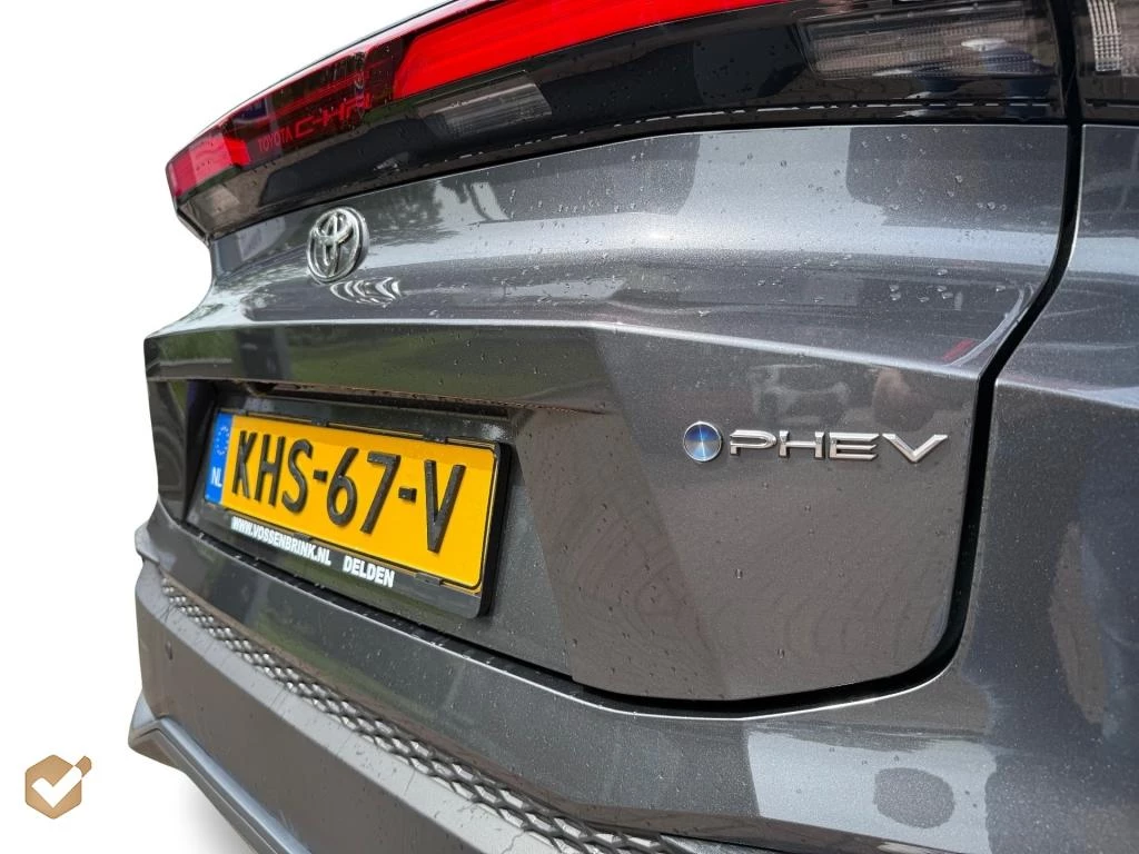 Hoofdafbeelding Toyota C-HR