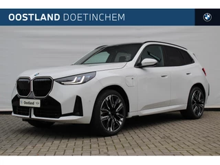 BMW X3 30e xDrive M Sport Automaat / Panoramadak / Trekhaak / Sportstoelen / Adaptief onderstel / Stoelventilatie / Comfort Access / Parking Assistant Plus / Harman Kardon