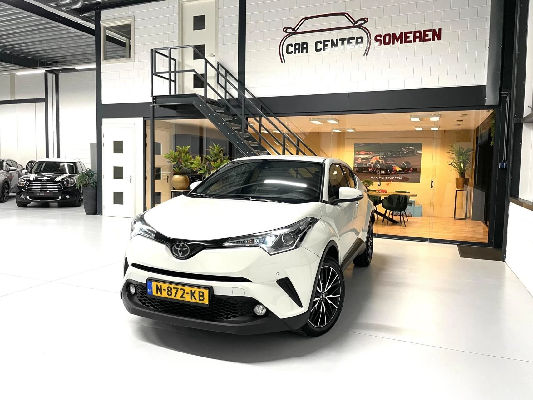 Hoofdafbeelding Toyota C-HR