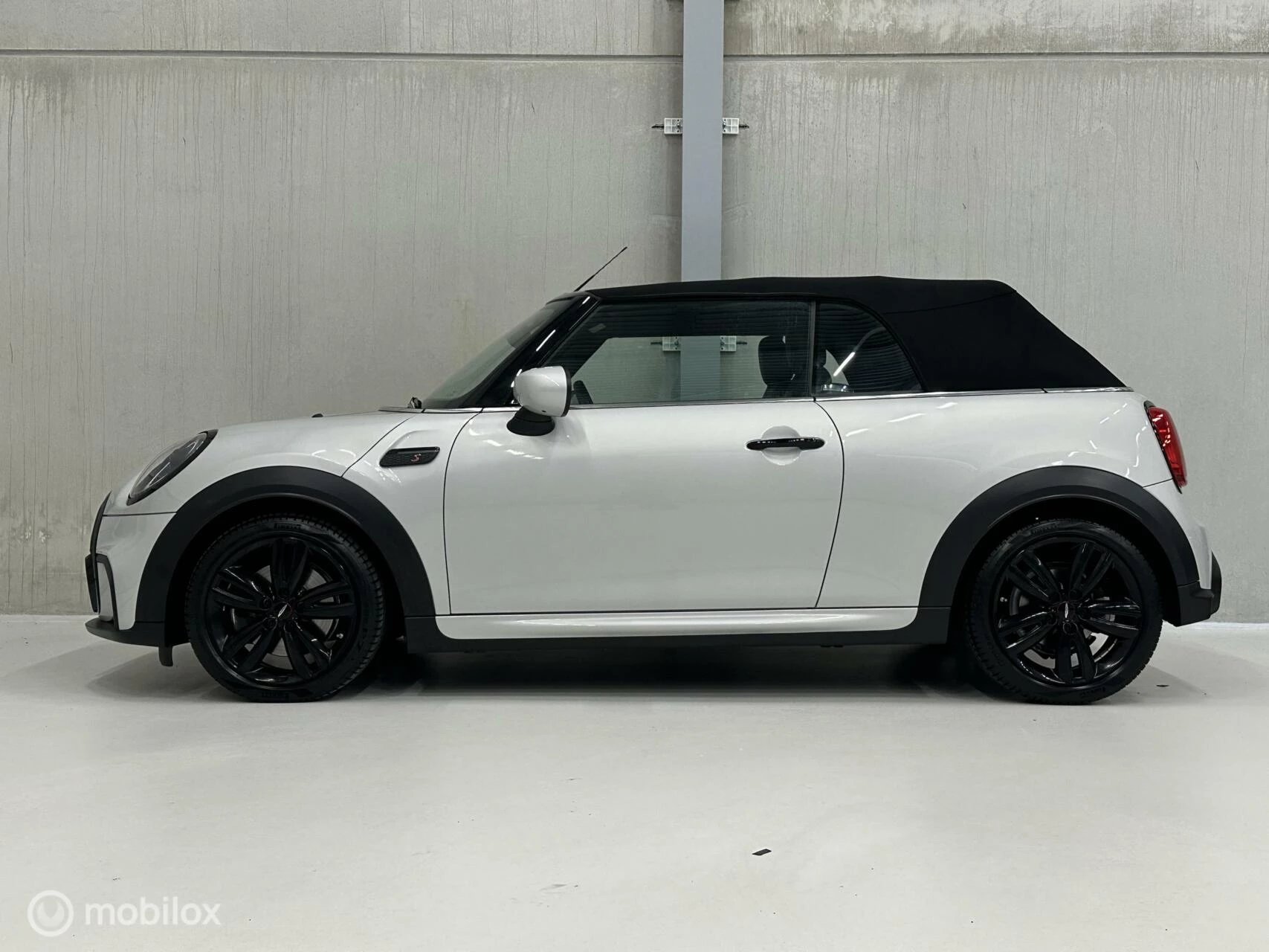 Hoofdafbeelding MINI Cooper S Cabrio