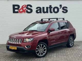 Jeep Compass 2.0 Limited Automaat LPG Camera Leder Navigatie Trekhaak Dakdragers Cruise