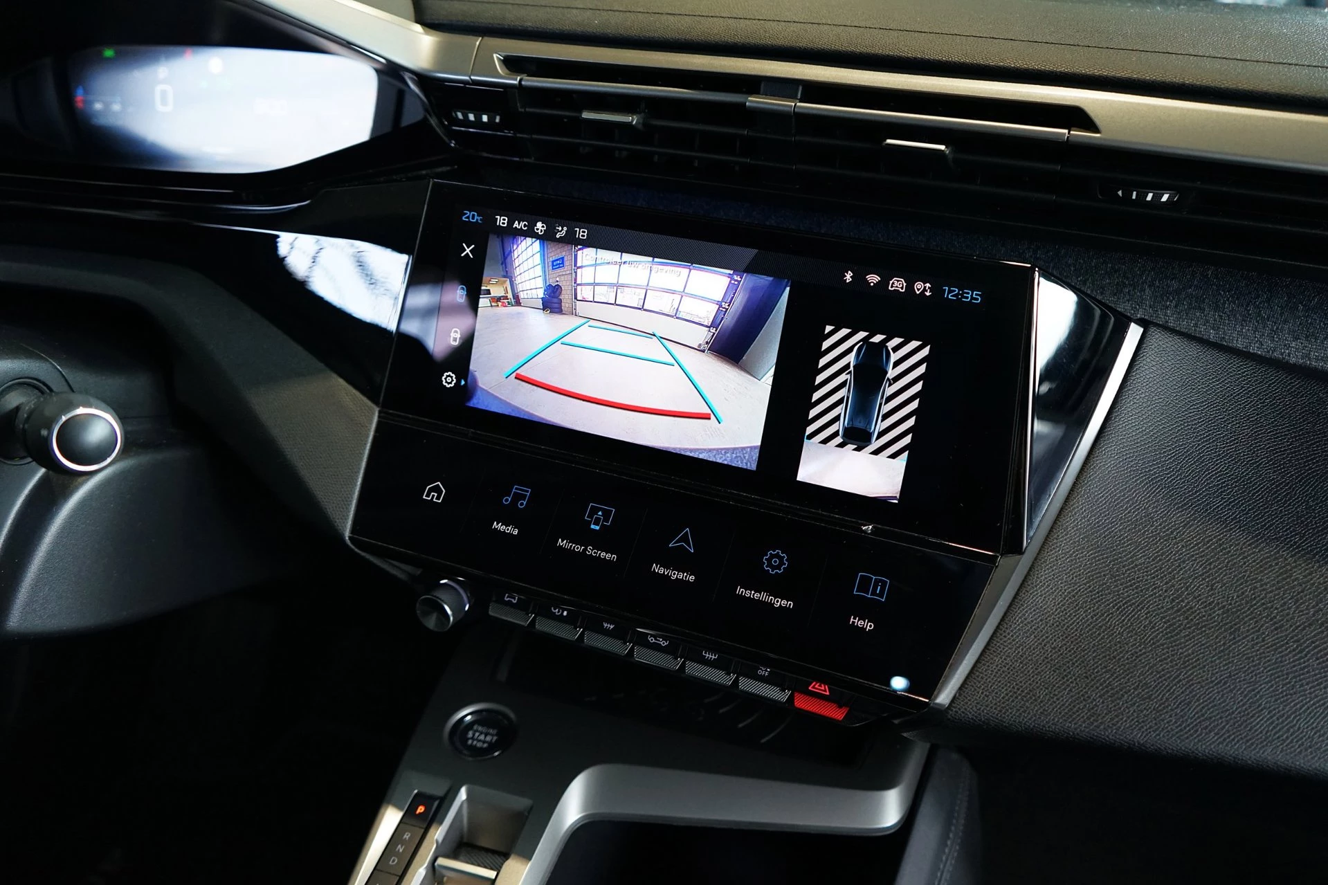 Hoofdafbeelding Peugeot 408