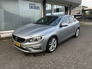 Volvo S60 1.6 T3 R-DESIGN AUTOMAAT