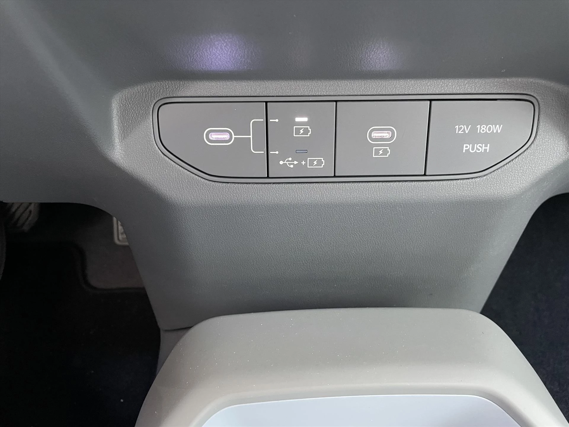 Hoofdafbeelding Kia EV3