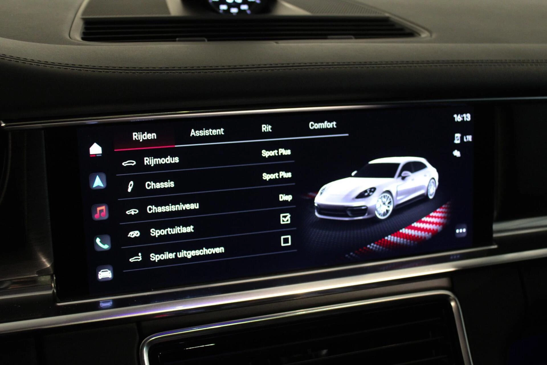 Hoofdafbeelding Porsche Panamera