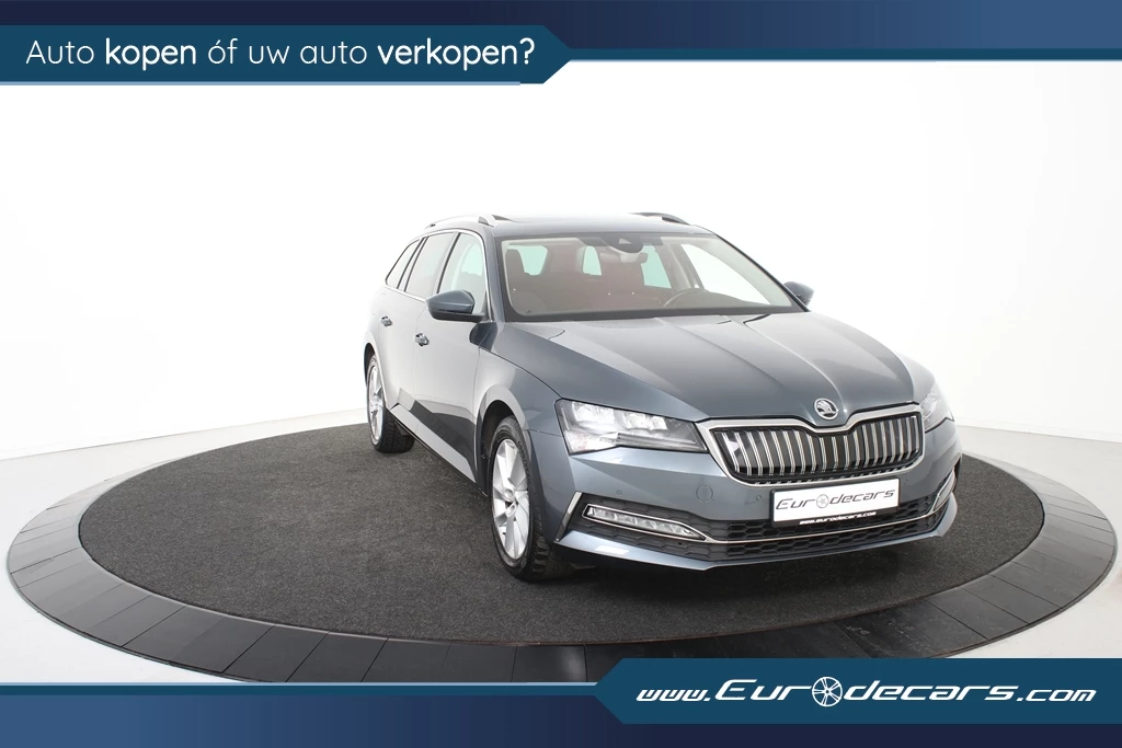 Hoofdafbeelding Škoda Superb