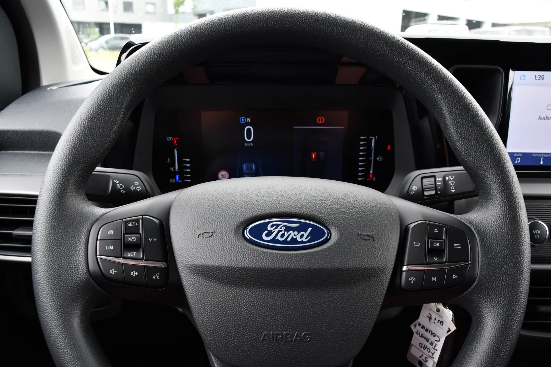 Hoofdafbeelding Ford Transit Courier
