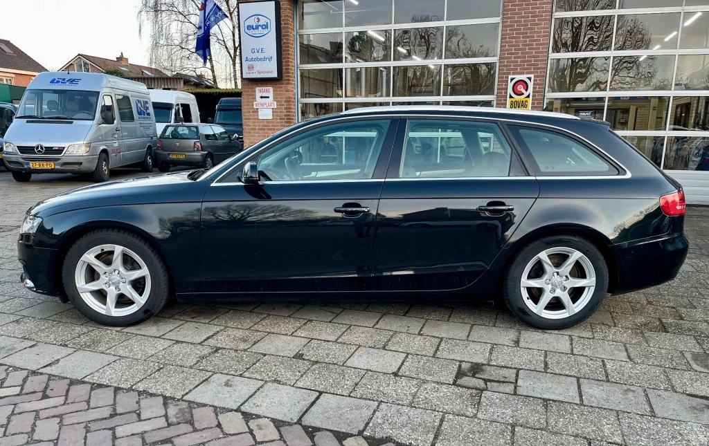 Hoofdafbeelding Audi A4