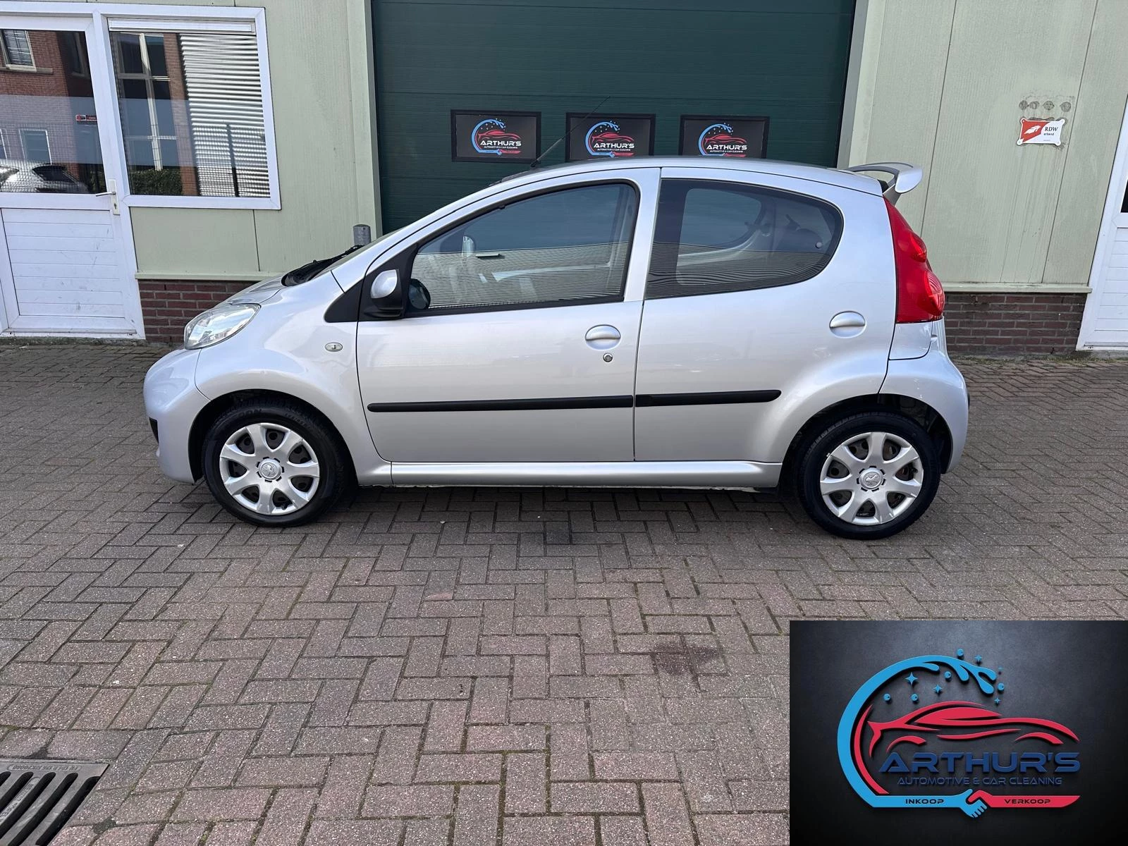Hoofdafbeelding Peugeot 107