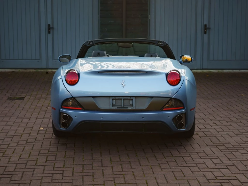 Hoofdafbeelding Ferrari California