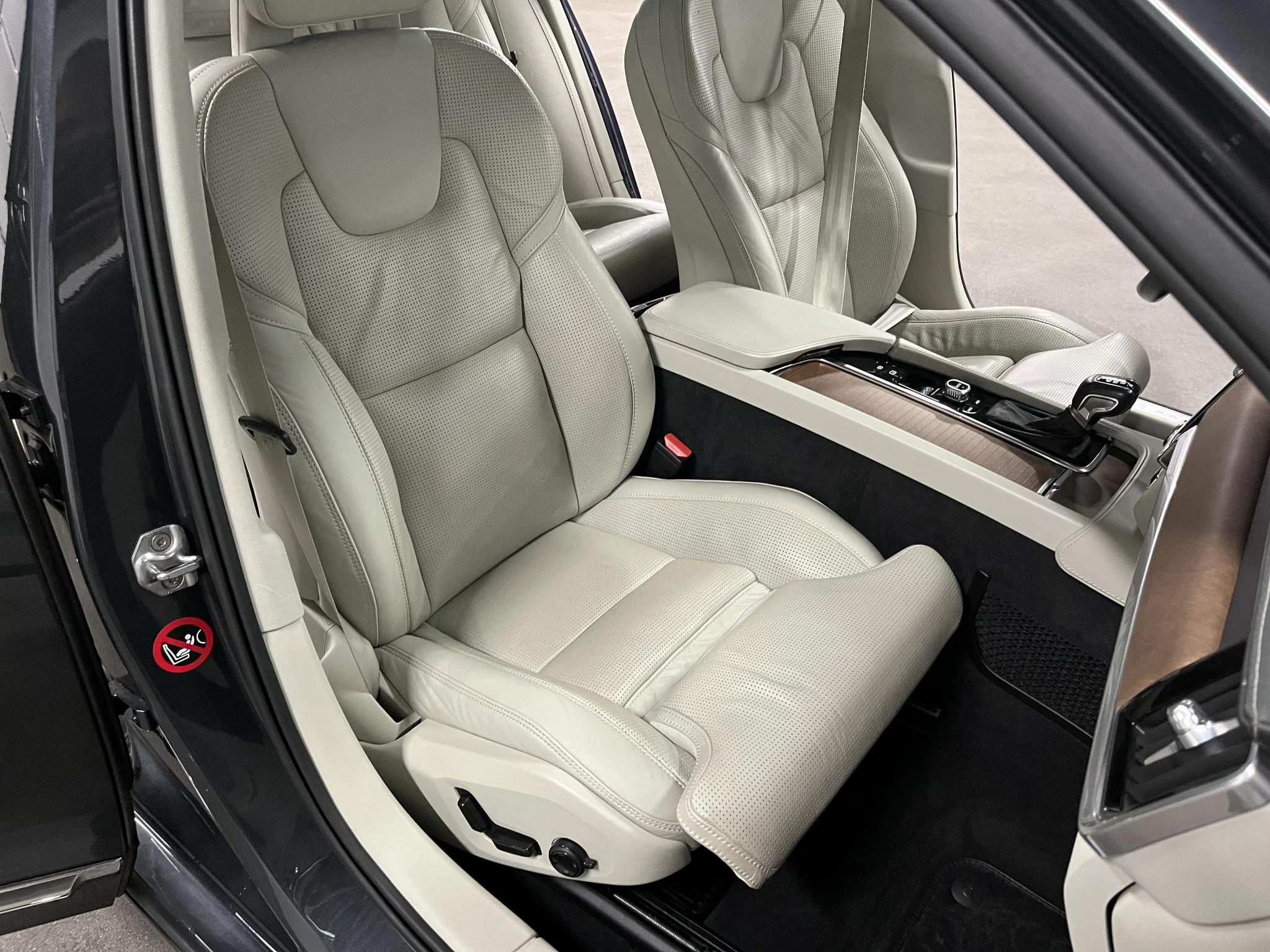 Hoofdafbeelding Volvo V90