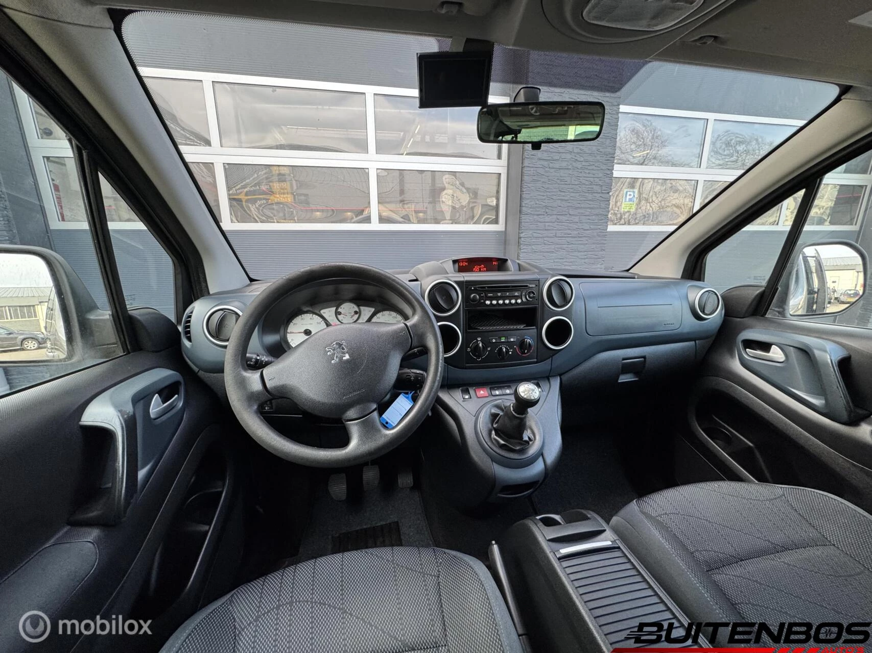 Hoofdafbeelding Peugeot Partner