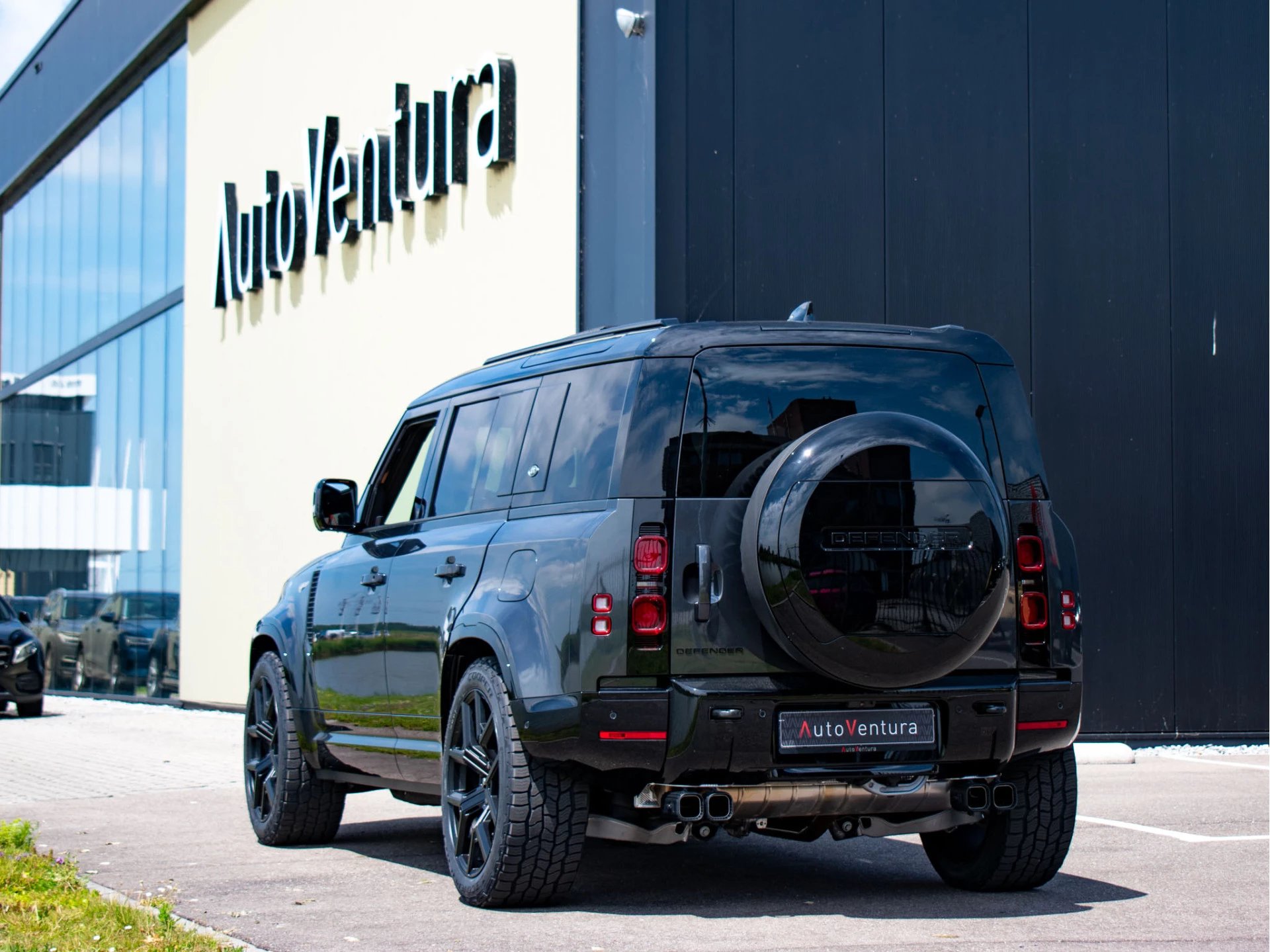 Hoofdafbeelding Land Rover Defender