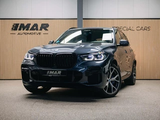 Hoofdafbeelding BMW X5 BMW X5 xDrive45e High Executive | M-sport | Luchtvering | Pano | Head-Up | Trekhaak | 360 camera |