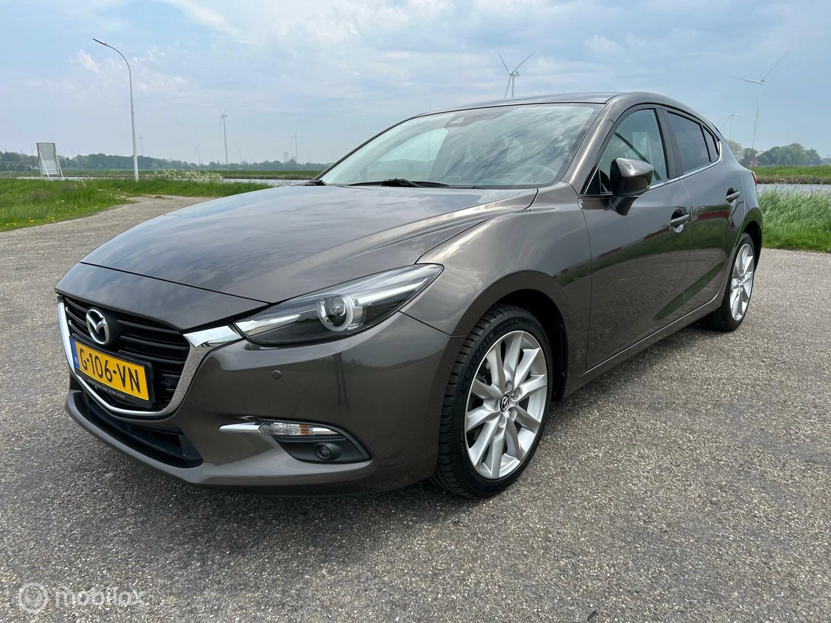 Hoofdafbeelding Mazda 3
