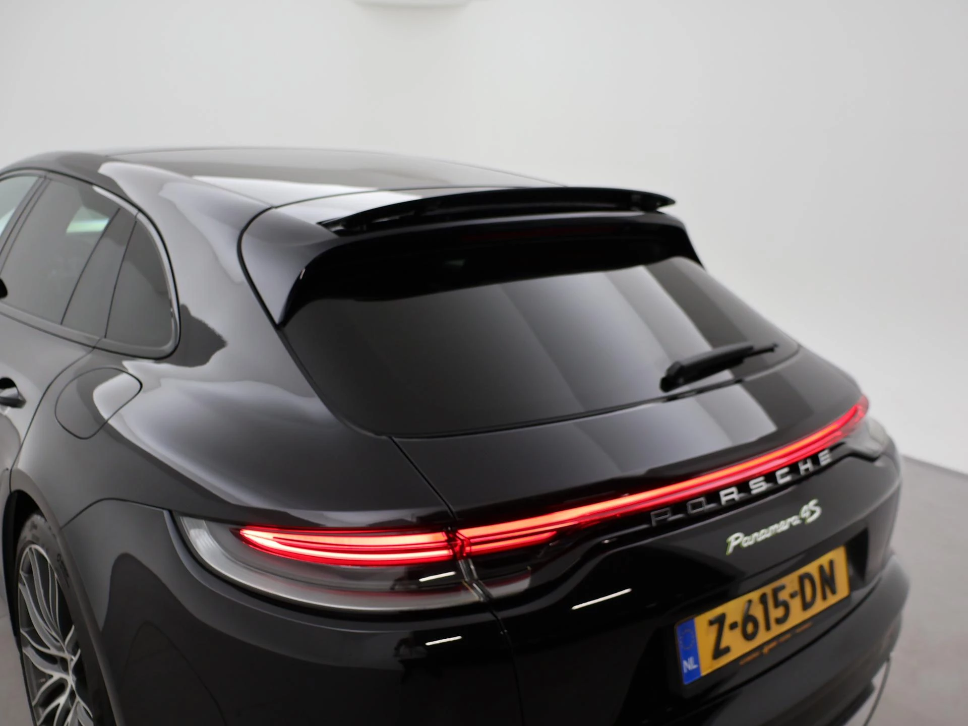 Hoofdafbeelding Porsche Panamera