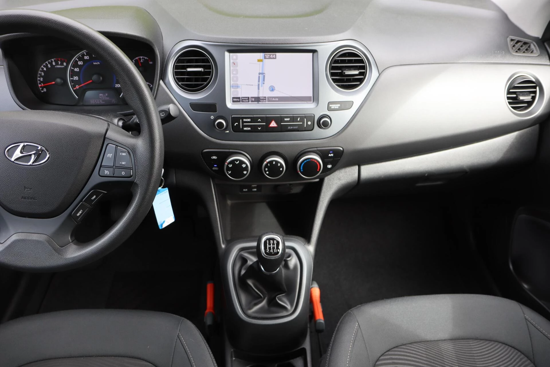 Hoofdafbeelding Hyundai i10