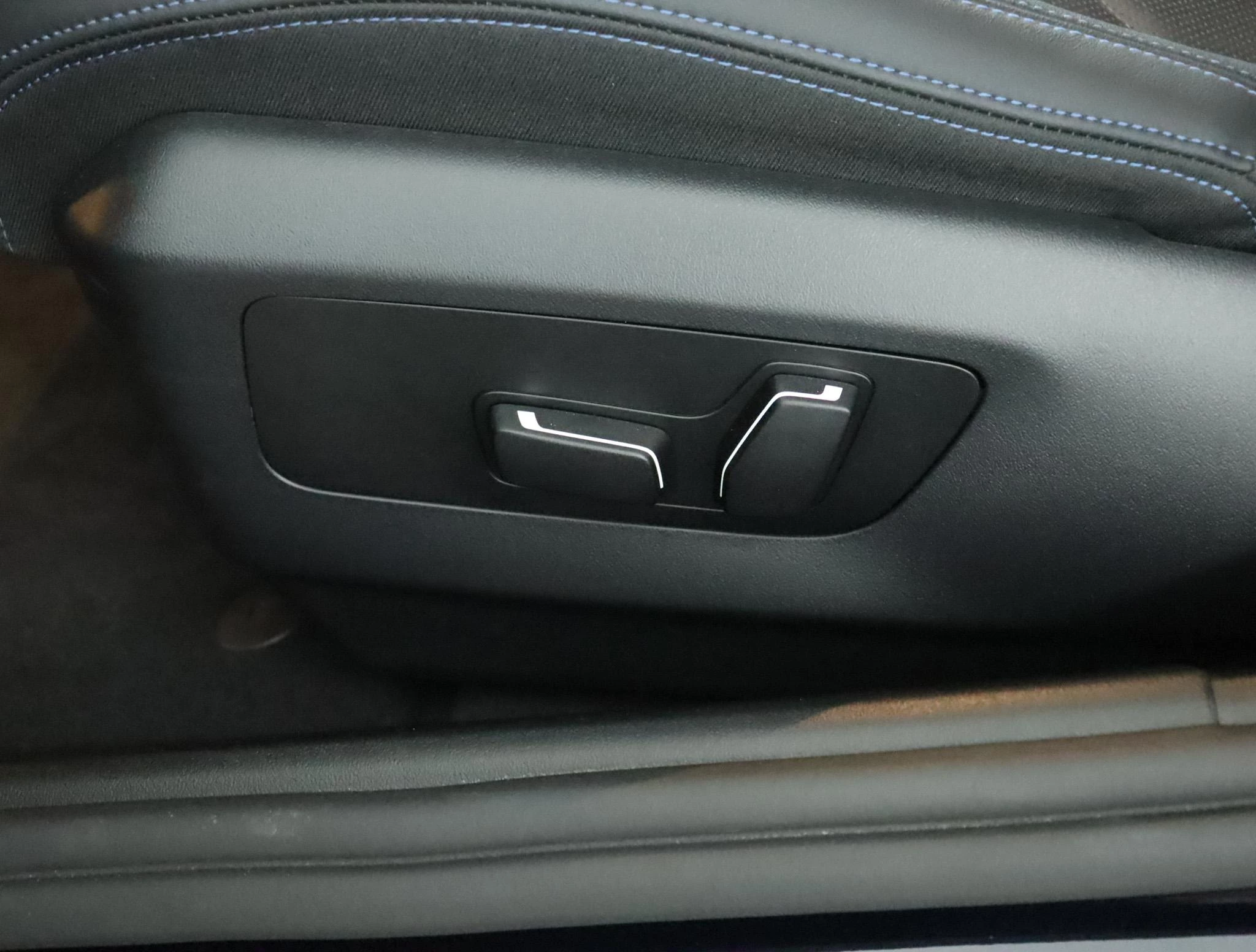 Hoofdafbeelding BMW i5