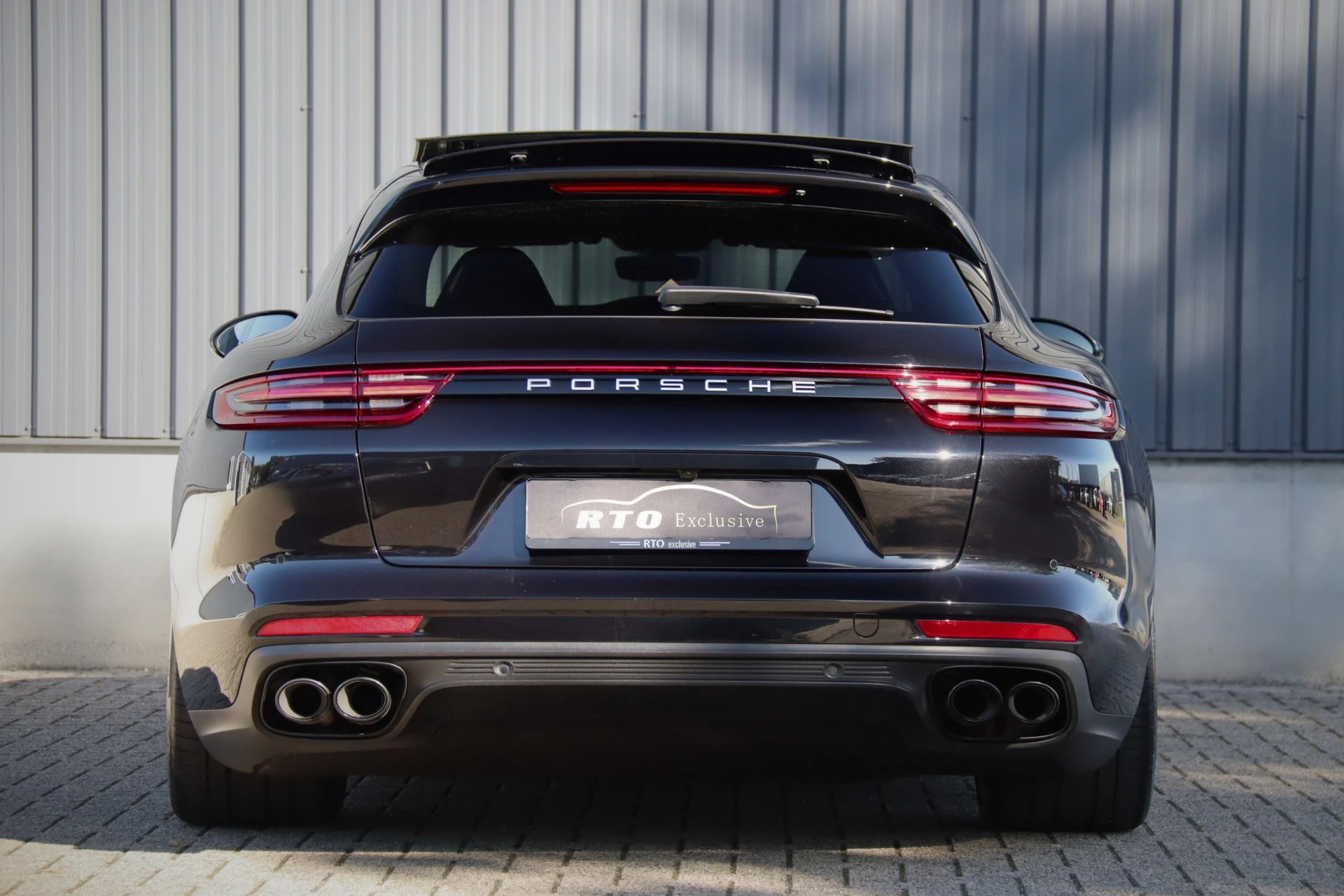 Hoofdafbeelding Porsche Panamera