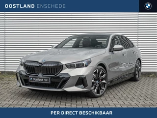 Hoofdafbeelding BMW 5 Serie BMW 5 Serie 530e M Sport Automaat / Panoramadak / Trekhaak / Bowers & Wilkins / Parking Assistant Professional / Comfort Access / Stoelventilatie