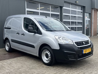 Hoofdafbeelding Peugeot Partner Peugeot Partner 120 1.6 HDi 10x voorradig Marge Airco Btw / Bpm vij Cruise controle Parkeerhulp achter Navigatiesysteem Dealer onderhouden Euro 6 Ex overheid Bpm en btw vrij voor particulier gebruik!! Marge