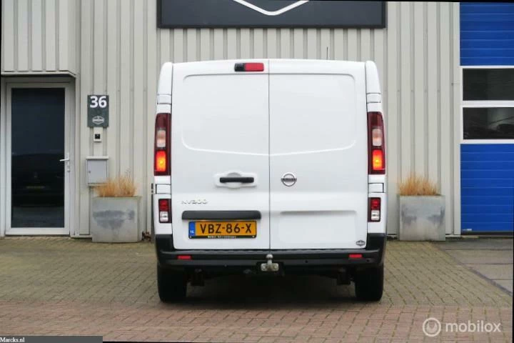 Hoofdafbeelding Nissan NV300