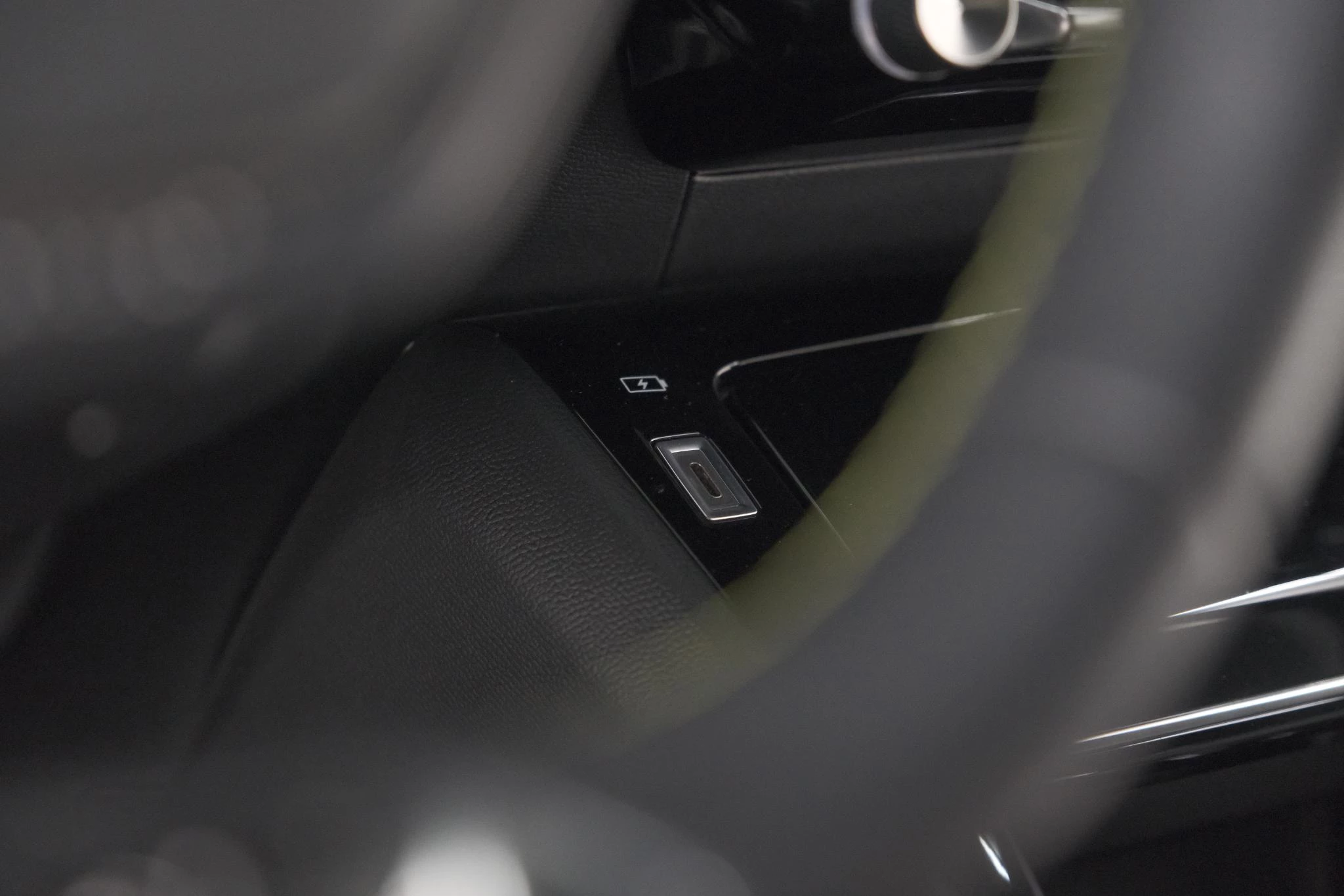 Hoofdafbeelding Peugeot e-2008