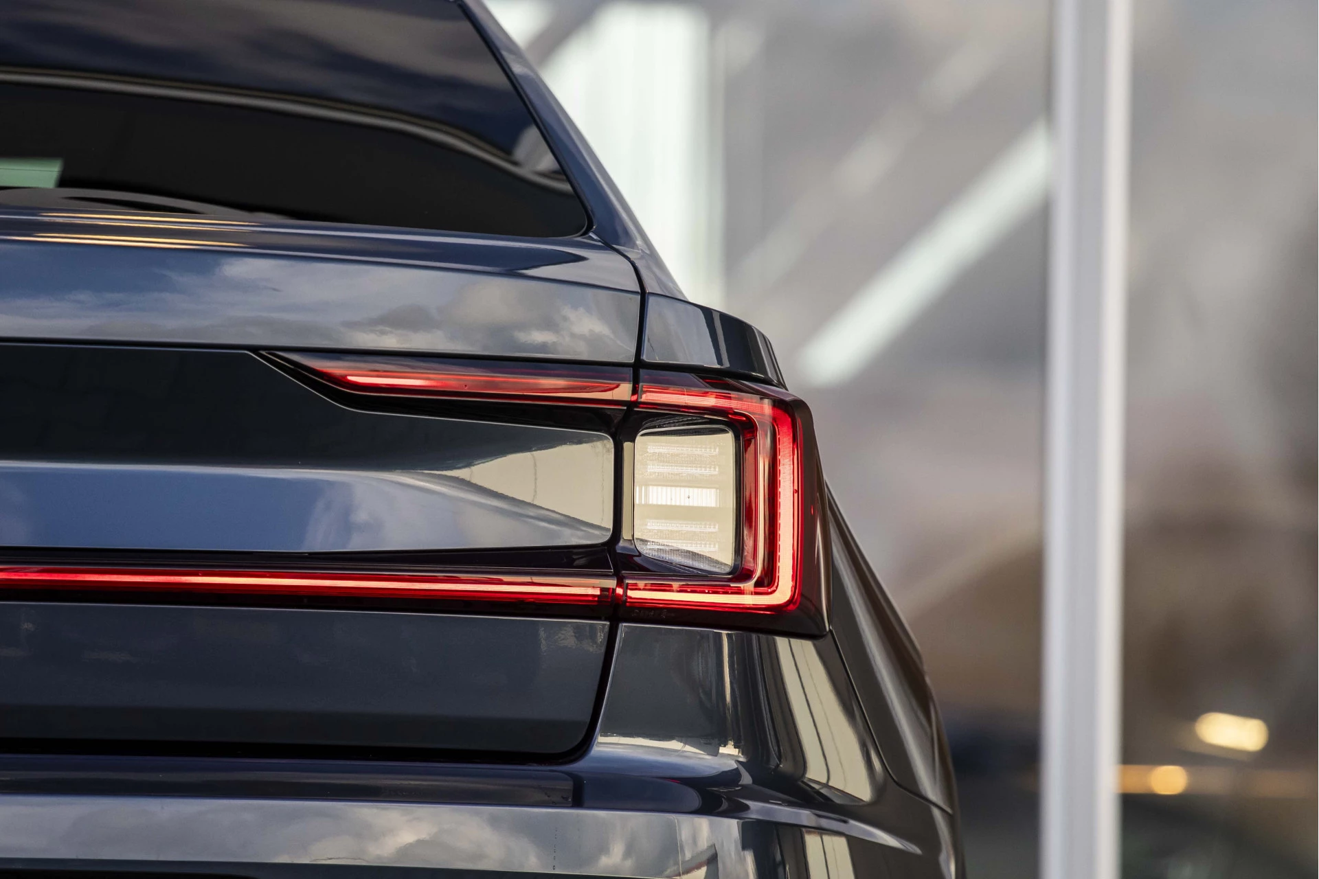 Hoofdafbeelding Polestar 2