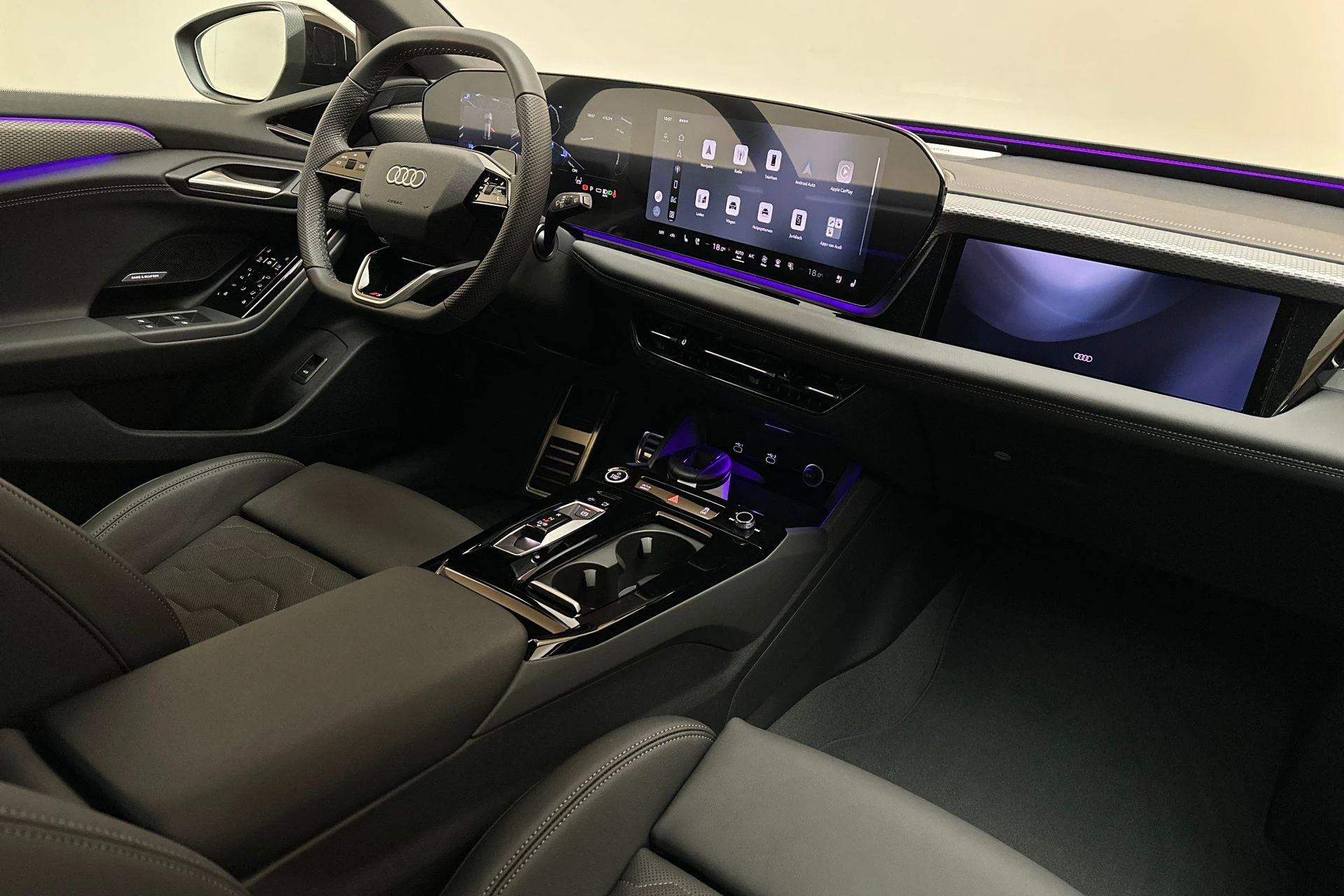 Hoofdafbeelding Audi A6 e-tron