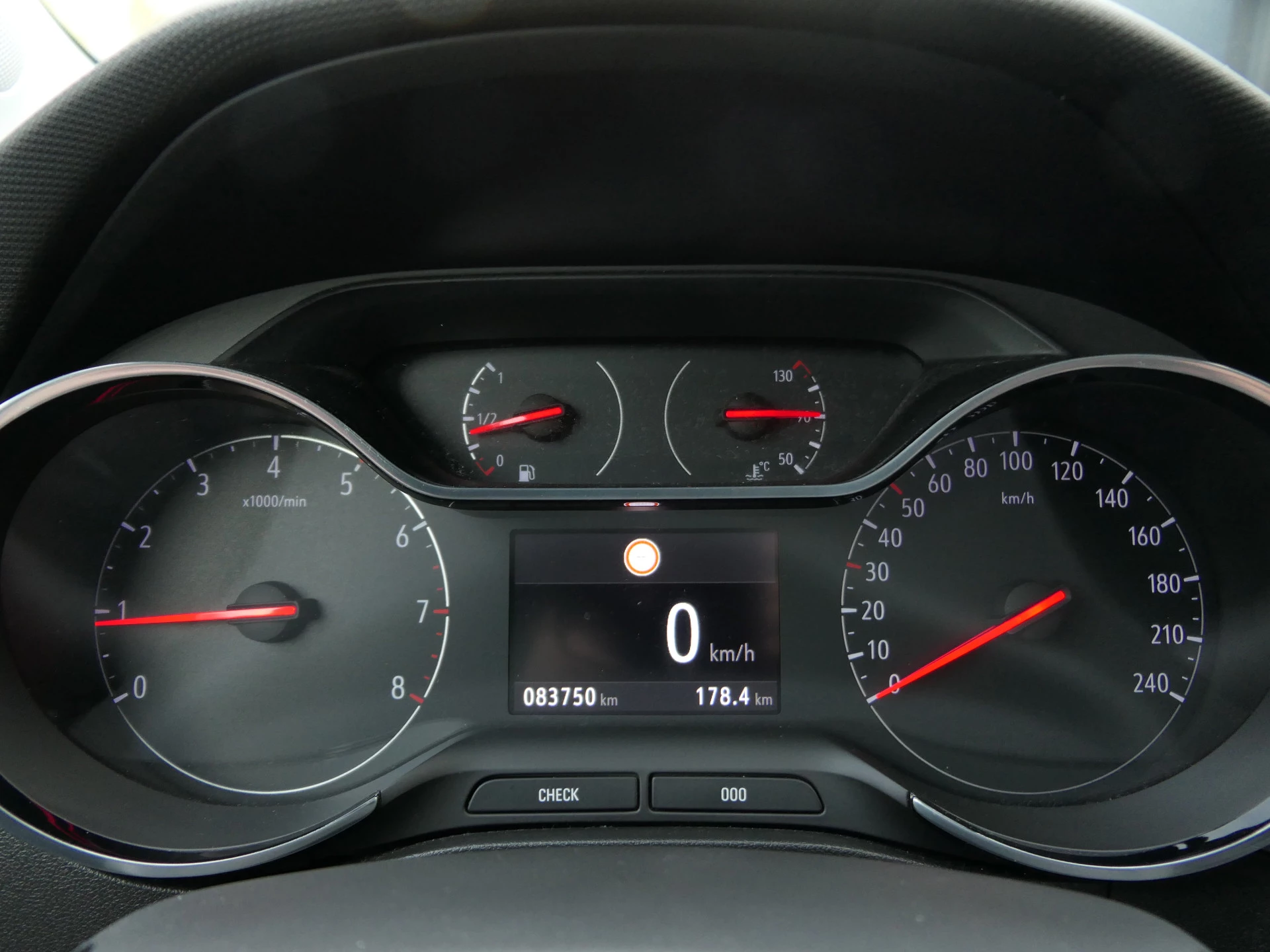 Hoofdafbeelding Opel Crossland X