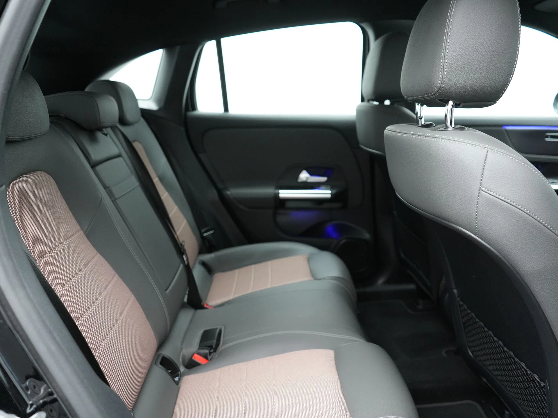Hoofdafbeelding Mercedes-Benz EQA