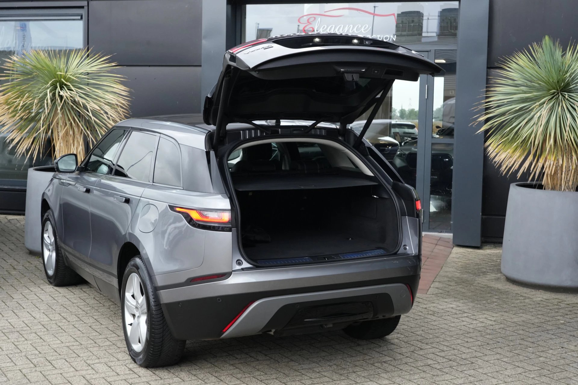 Hoofdafbeelding Land Rover Range Rover Velar