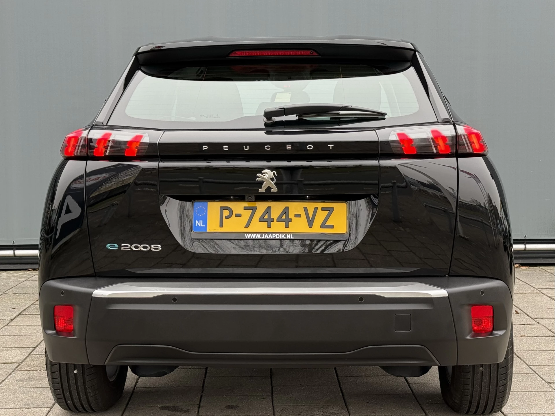 Hoofdafbeelding Peugeot e-2008