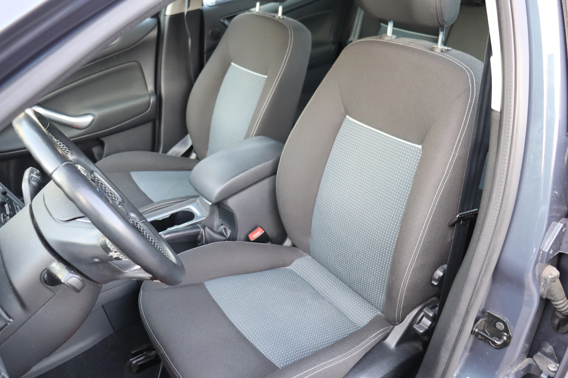 Hoofdafbeelding Ford Mondeo