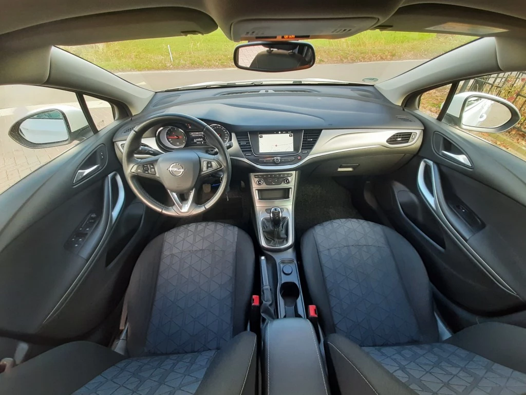 Hoofdafbeelding Opel Astra