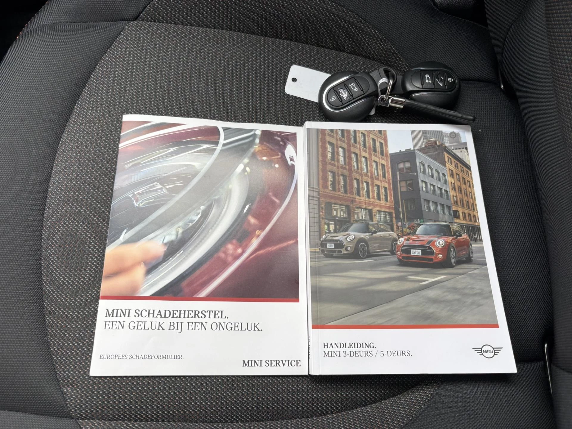 Hoofdafbeelding MINI Cooper