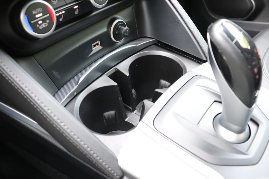 Hoofdafbeelding Alfa Romeo Stelvio