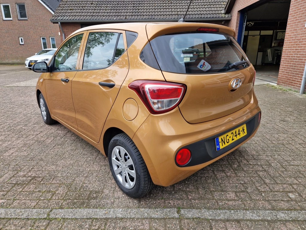 Hoofdafbeelding Hyundai i10