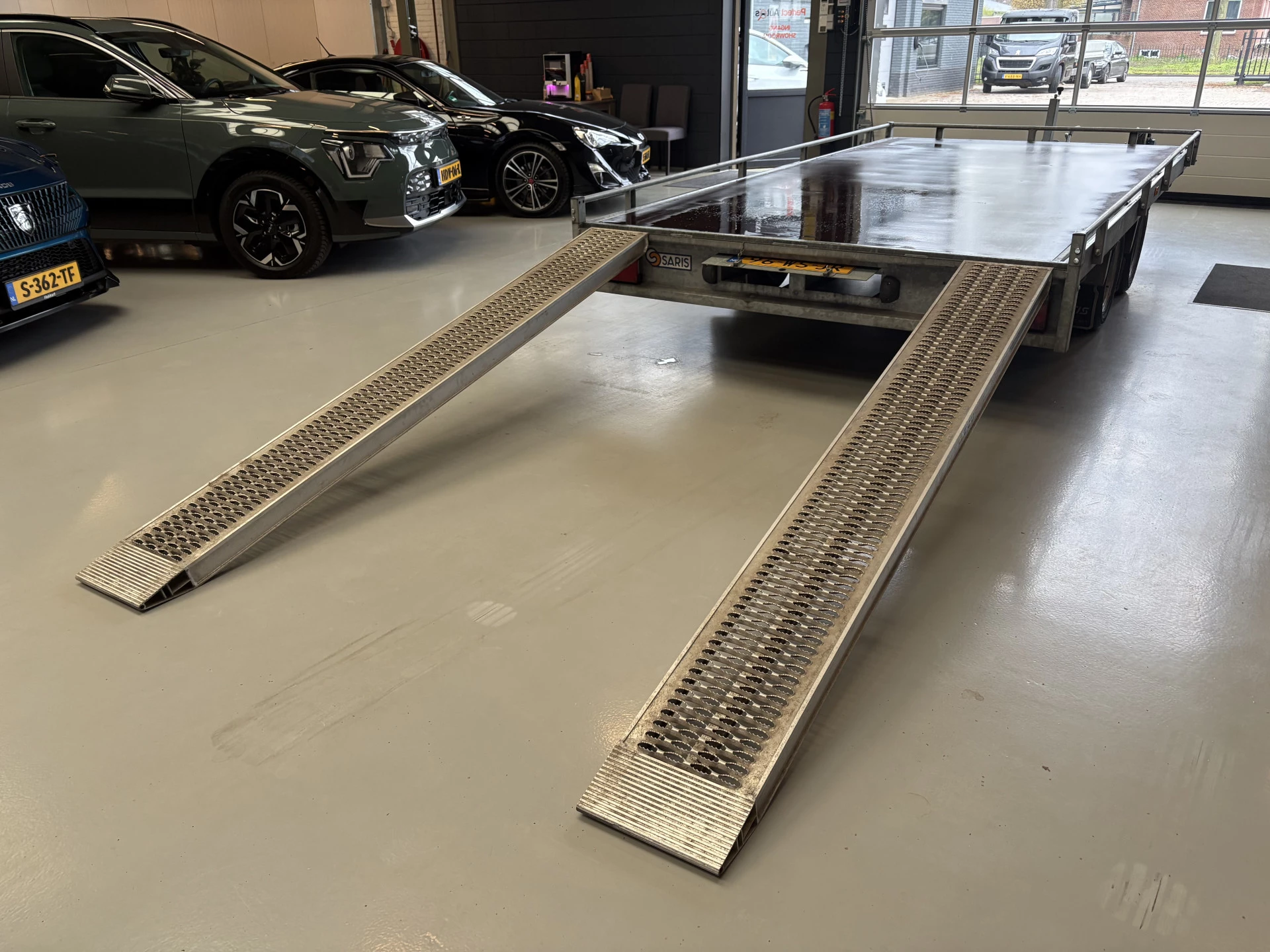 Hoofdafbeelding Saris C2700