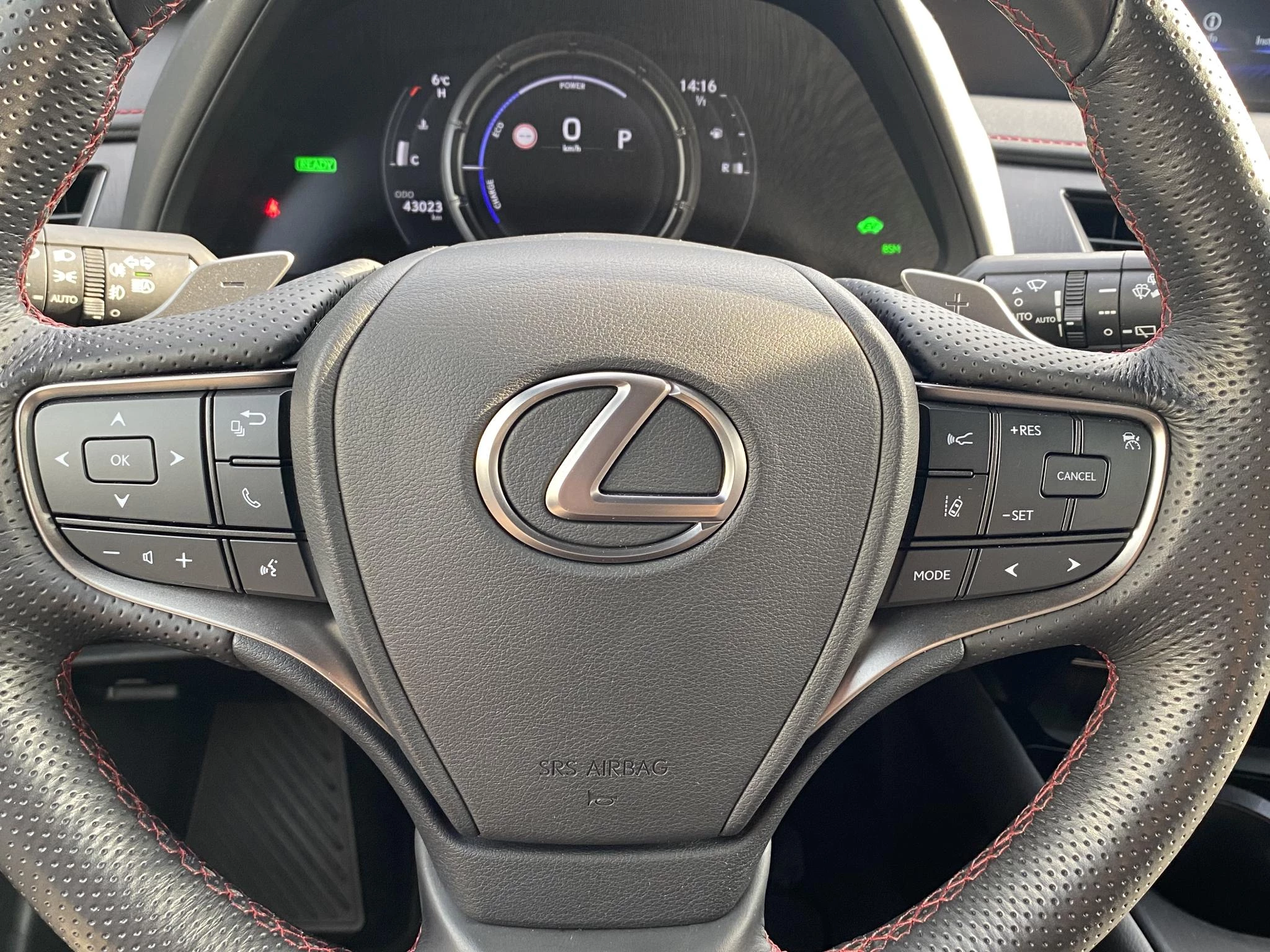 Hoofdafbeelding Lexus UX